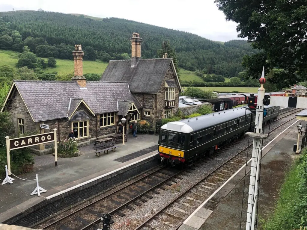 Carrog station op de Llangollen Railway (18 juni 2024)