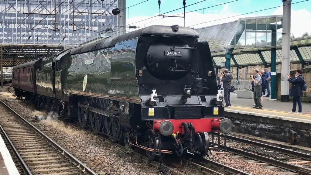SR 34067 "Tangmere" voor de Cumbrian Mountain Express. Carlisle, 22 juni 2024