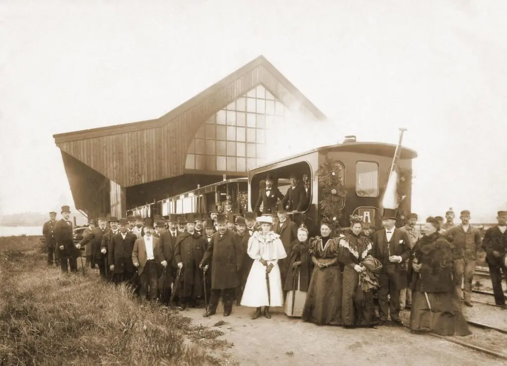Amsterdam Noord, opening van de lijn naar Alkmaar, 1895