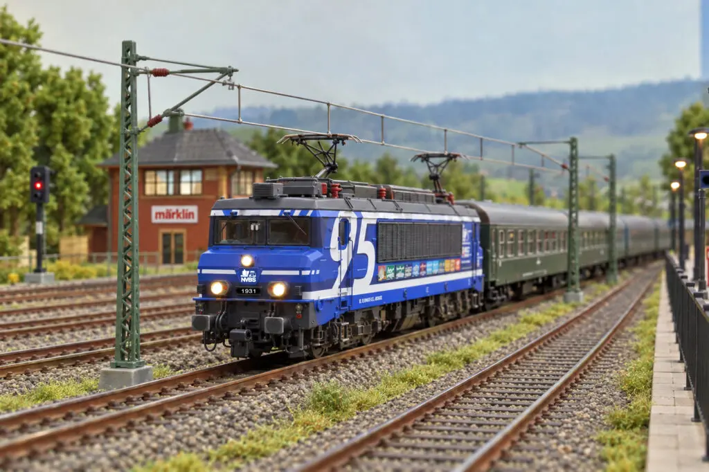 Jubileum&shy;locomotief van de NVBS nu ook als model