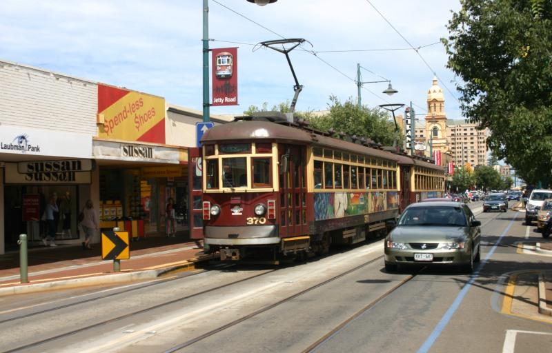 H-class tramstel op de Jetty Road, Glenelg.