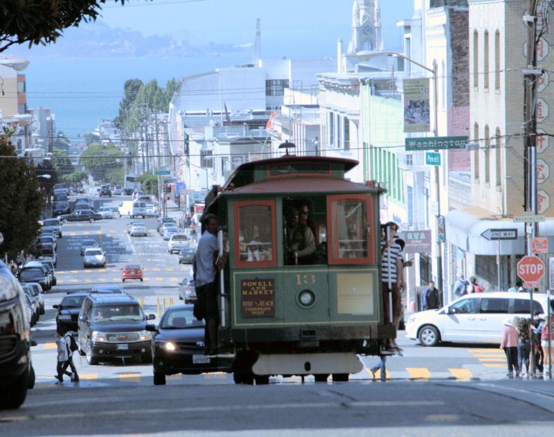 Hyde Street met uitzicht op de San Francisco Bay.
