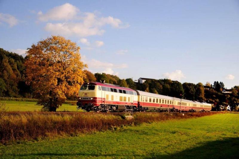 ‘Von A bis Z’, denkbeeldige treinreis in Duitsland.