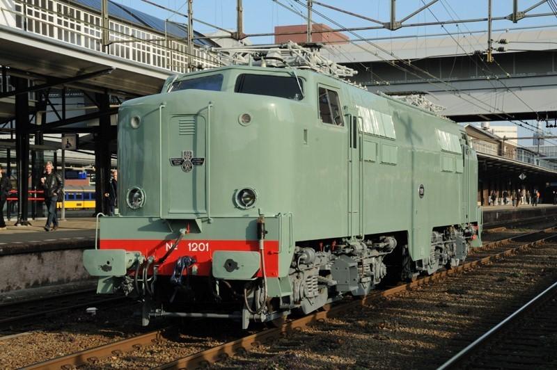 Drieluik: NS-loc 1201 / West- Berlijn Oost-Berlijn / Moselstrecke