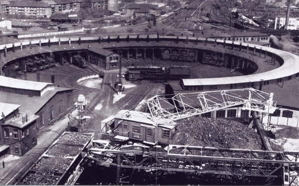 "Blauw-beige in Hamburg en Schleswig=Holstein"