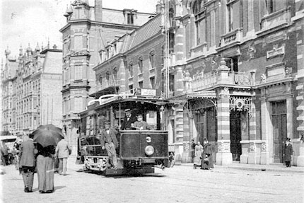 De Amsterdamse tram in drieluik