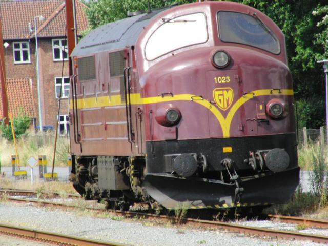 NoHAB ′Bolle Neus′ 1033 in Padborg. Een ex-NSB-DSB loc van het type MX uit begin jaren ′60.Foto: Theo Gramser Periode: juli 2010