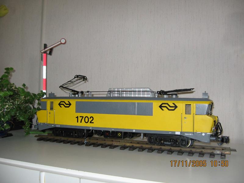 NS 1702