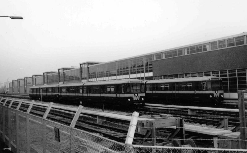 Remise met enkele metro-stellenFoto Wout Jansen, 5 november 1966