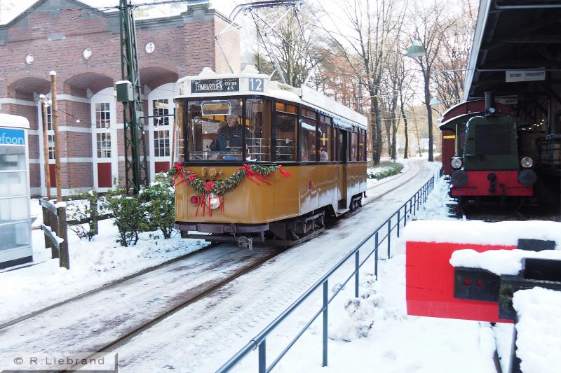 RET 520, 29 december 2014Halte remise.