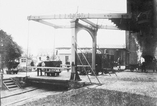 Kipkarren bij de Oostergasfabriek in Amsterdam