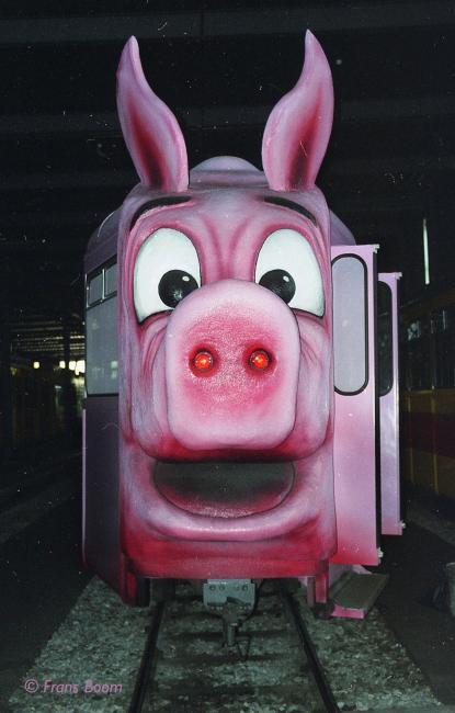 Reclametram in Basel 26 september 2003