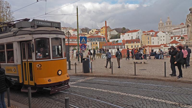 Het uitzicht is bijzonder, en een foto maken van een tram zonder andere fotografen erop is schier onmogelijk.