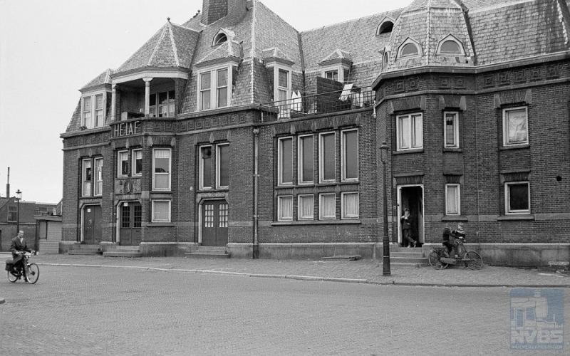 Leiden-Heerensingel was een kopstation, het eindpunt van de lijn uit Hoofddorp.