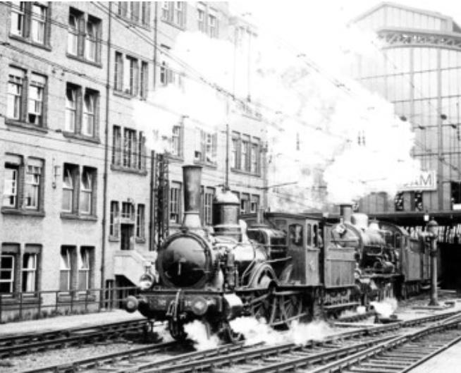 Stoom in 3D & spoorse stereodia′s