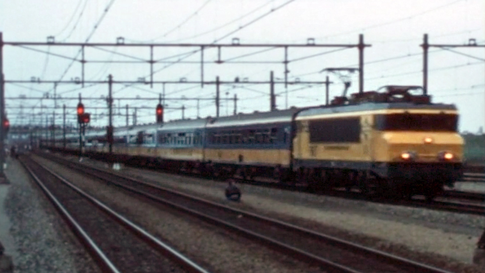 De langste reizigerstrein ter wereld (1989)