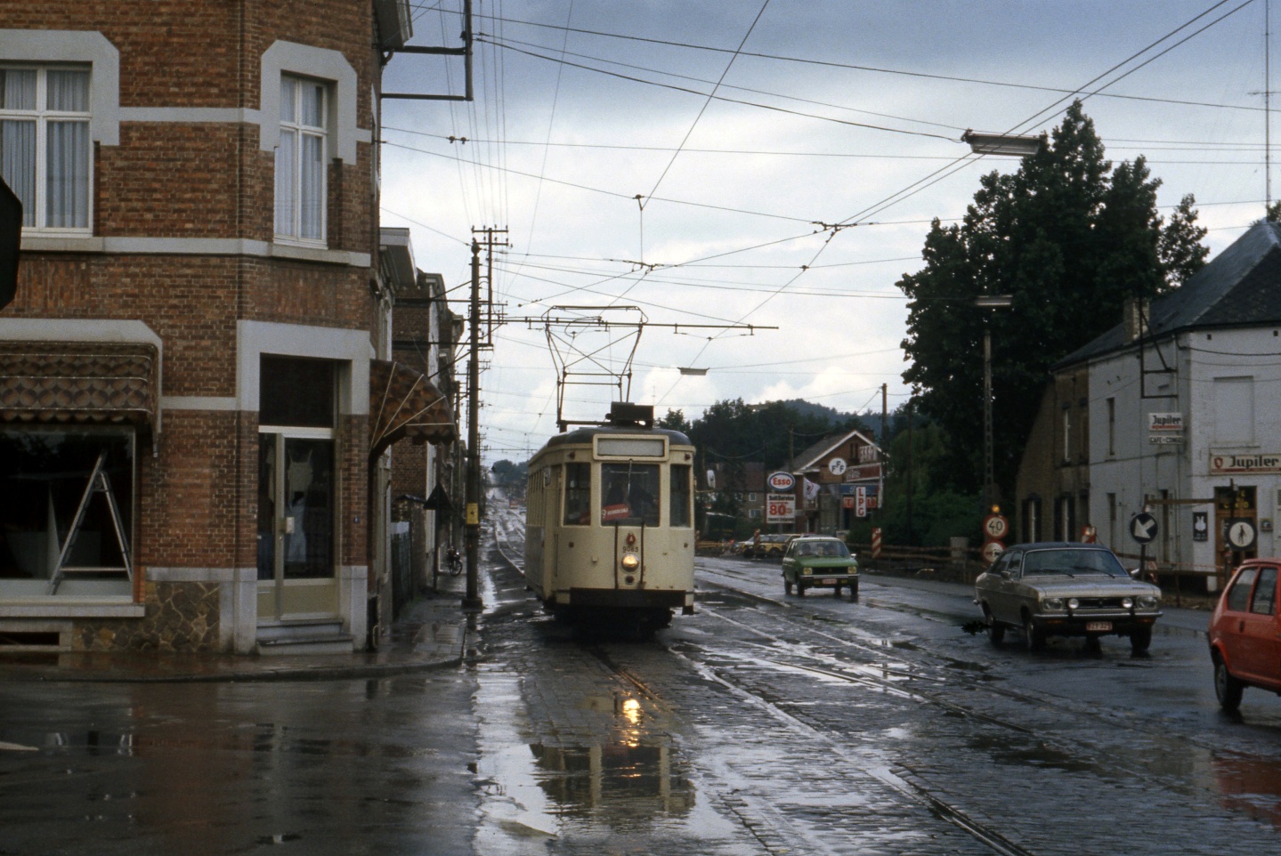 De NMVB in Henegouwen veertig jaar na de grote opheffing