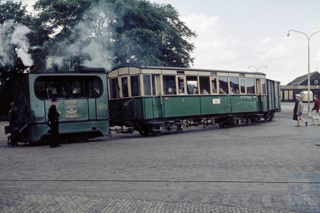 31-8-1957, Doetinchem, GTW loc 13 'Silvolde' + AB48 + GZ41 tijdensafscheidsritten of 75 jaar tram in 1956.